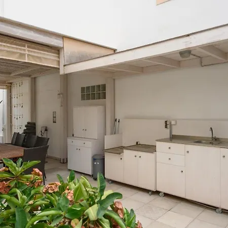 Petralis Apartment *