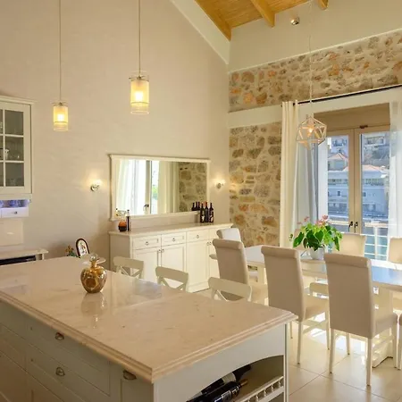 Petralis Apartment